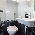 Apartment Cernaia Turin